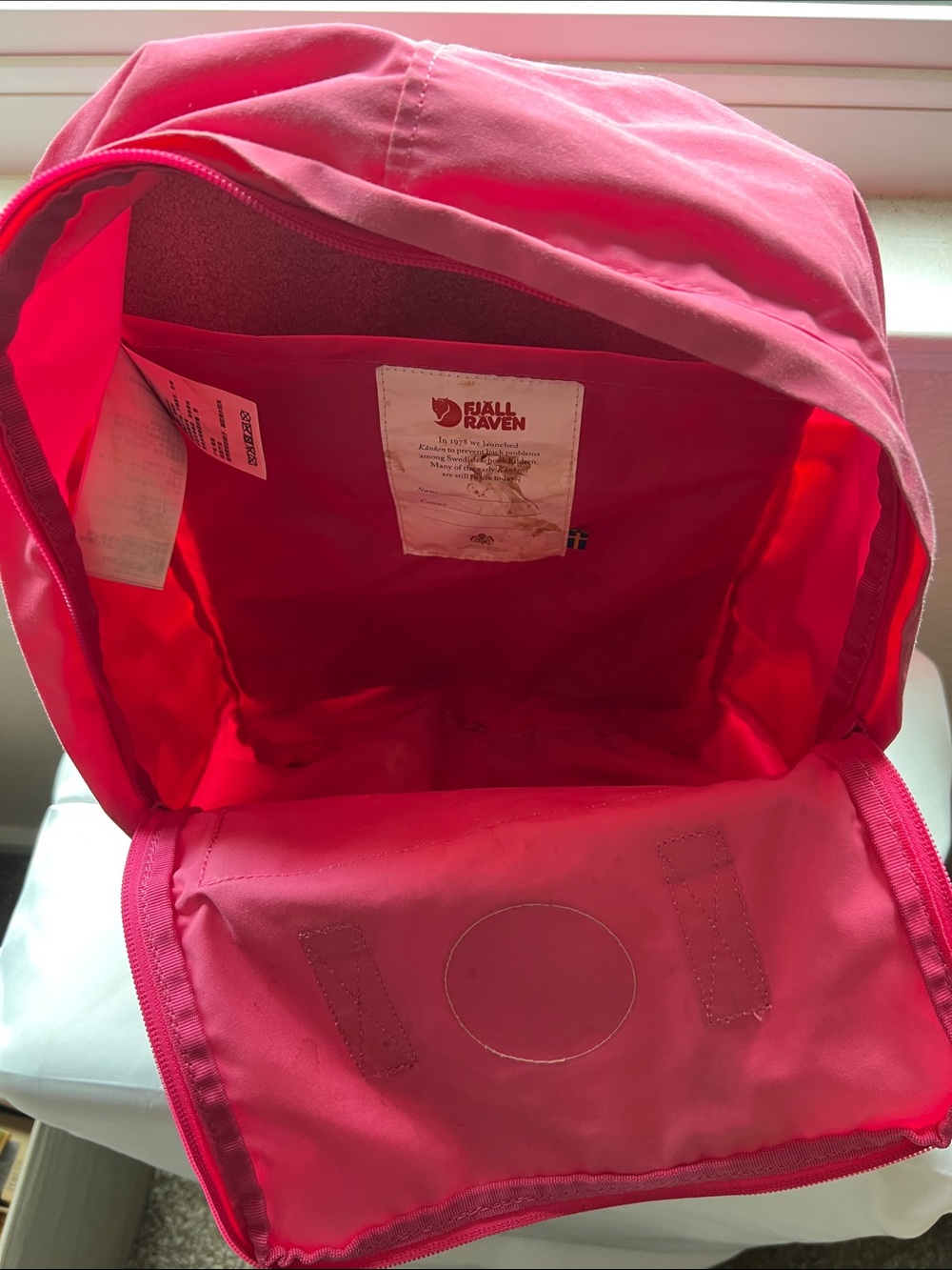 Classic Backpack - Pink - Picture 3 of 5